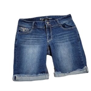 Bermuda shorts Size 9 /10 blue